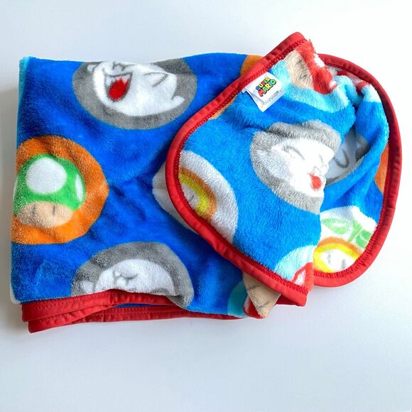 Nintendo Super Mario Brothers Throw with Mushroom Heads Blanket Rectangle 40x50 - Picture 1 of 5